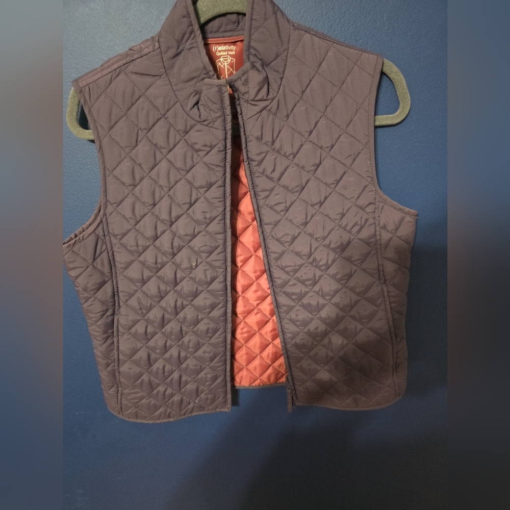 Relativity Vest Sleeveless Purple Quilted Women’s size PL Full Zip